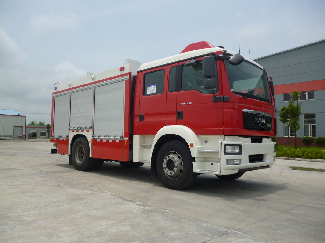 4X2 Drive Road and Rail Two Functions CAFS Compressed Air Foam System Fire Truck