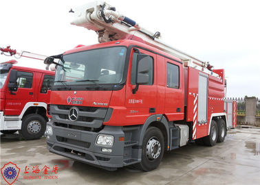 Le haut camion de pompiers de pulvérisation Benz Chassis 32 de tour d'eau mètre la hauteur de travail