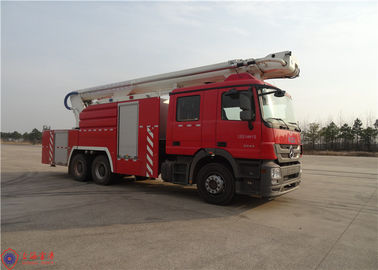 Camion de pompiers résistant de tour d'eau de trois fonctions 39 tonnes hauteur de travail de 32 mètres