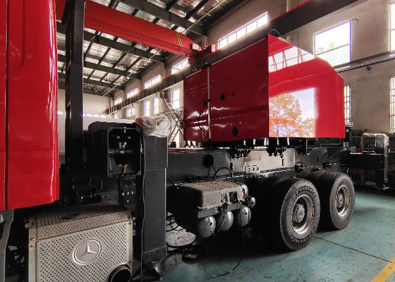 Moteur diesel camion de pompiers d'échelle pivotante de 435 puissances en chevaux avec l'échelle de quatre sections